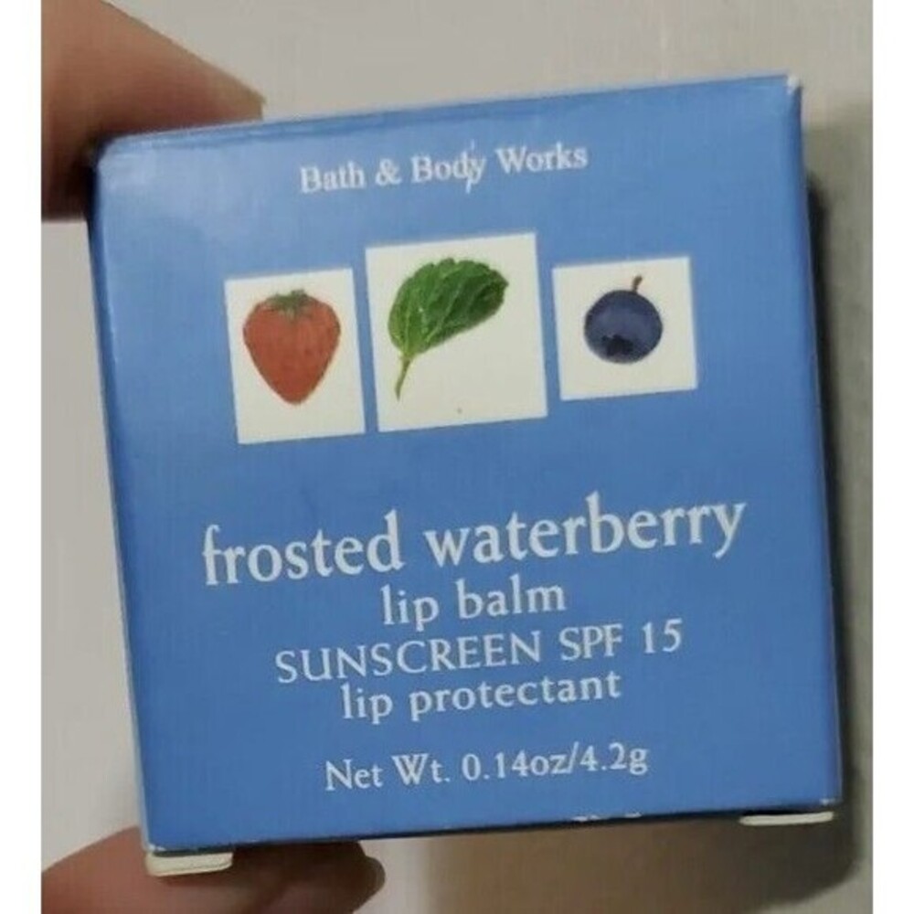 Bath & Body Works Frosted Waterberry‎ Lip Balm (Discontinued  Item)